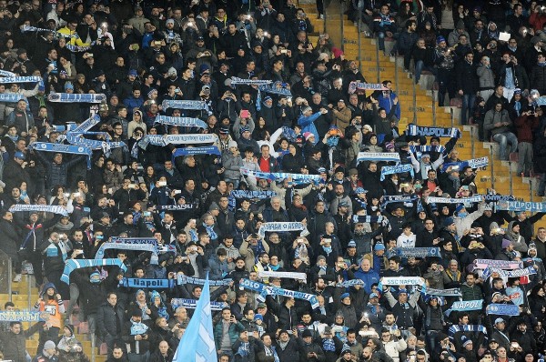  拉齐奥主场力克那不勒斯，因莫比莱点射定胜负